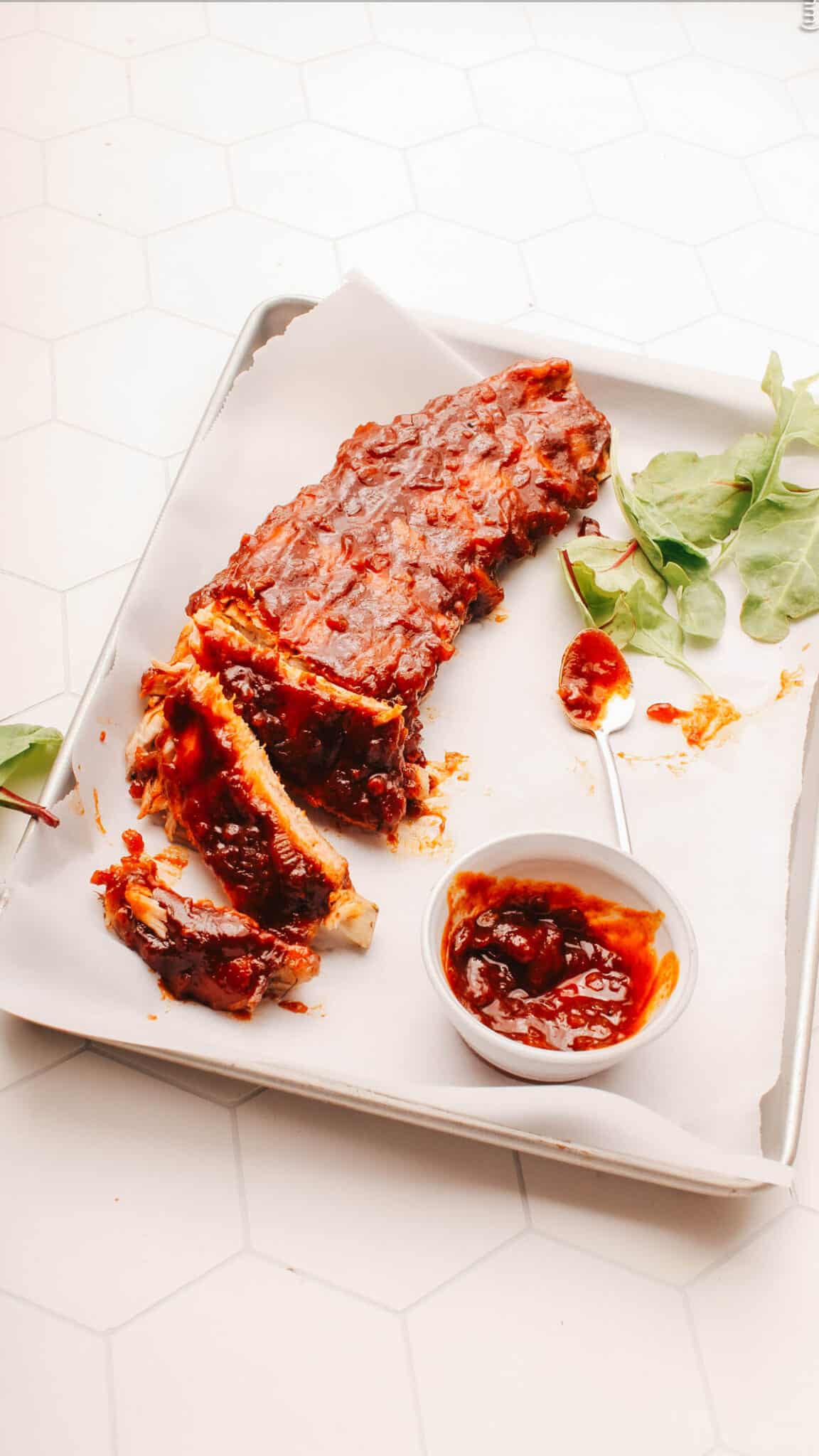 What Goes Well with Mac and Cheese (21+ of the Best Sides!)