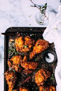 What Goes Well with Mac and Cheese (21+ of the Best Sides!)