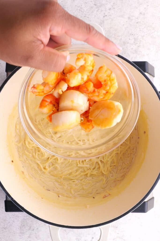 Seafood Pasta with Garlic Cream Sauce