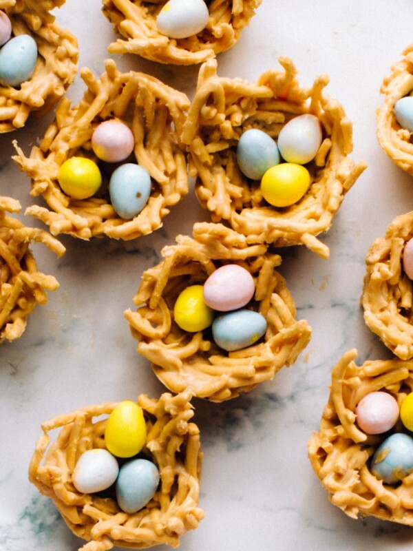 Bird nest cookies filled with easter eggs.