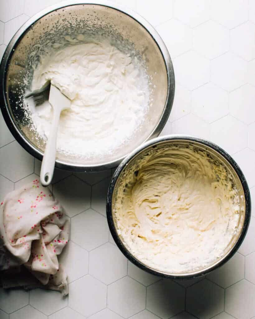 Creamy filling made from a combination of cream cheese, whipped cream, and yogurt. The filling is light and airy, with a smooth and velvety consistency that is visually appealing and mouth-watering. 