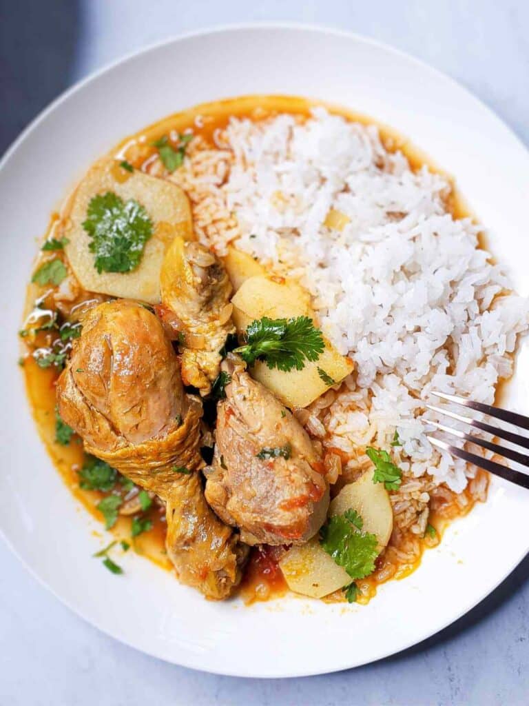 Colombian Chicken Stew over a bed of rice
