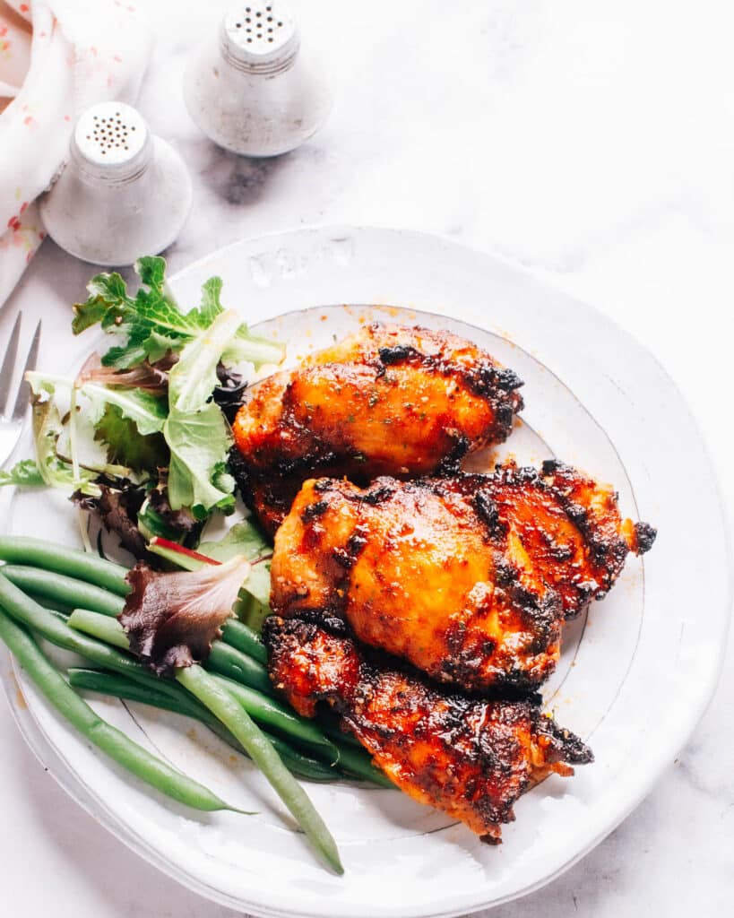 Air Fryer Boneless Chicken Thighs with Green Beans and Lettuce