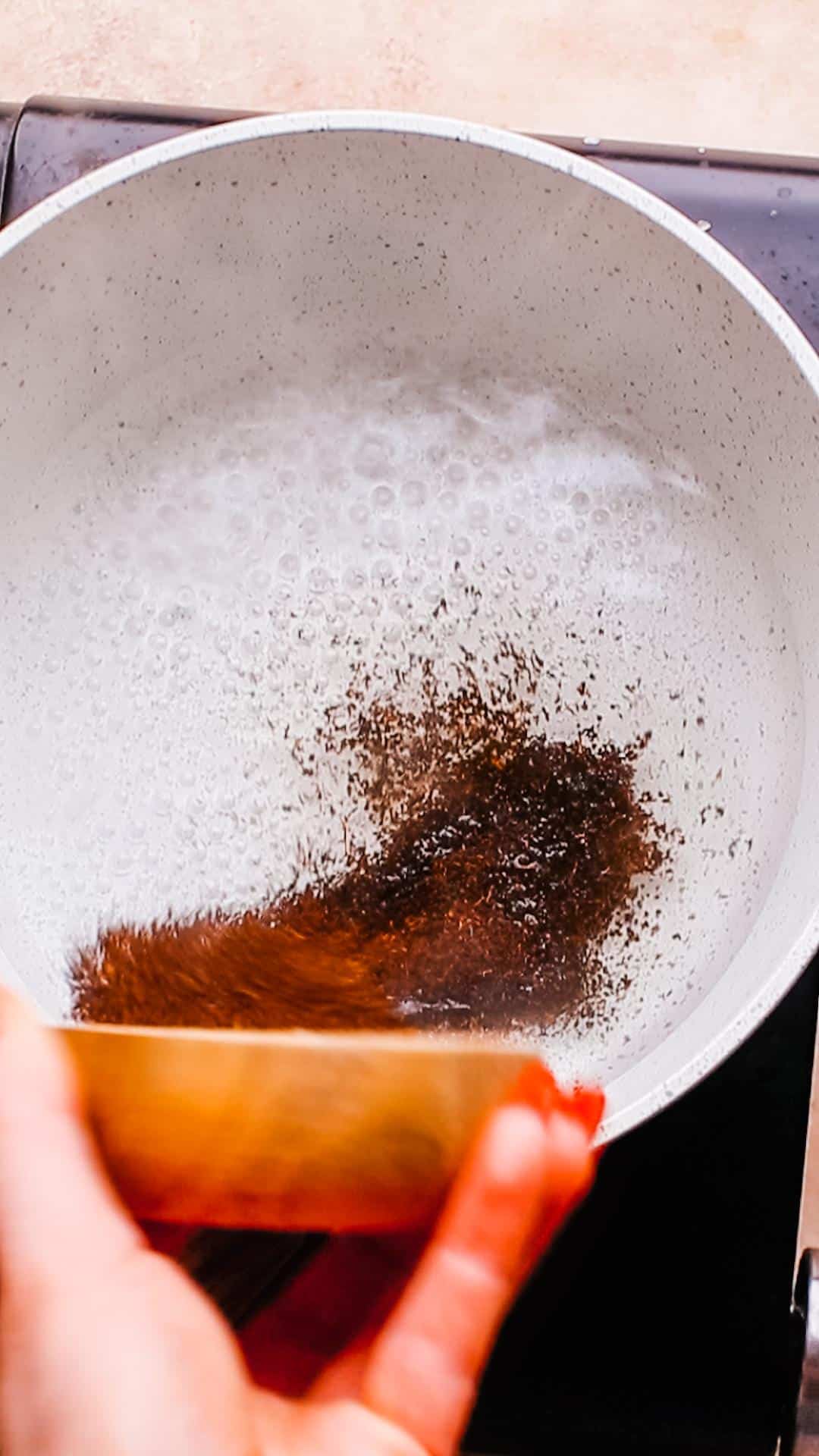 Add chai in water