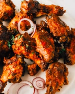 How To Reheat Chicken Wings In An Air Fryer (Perfectly!) - Foodess