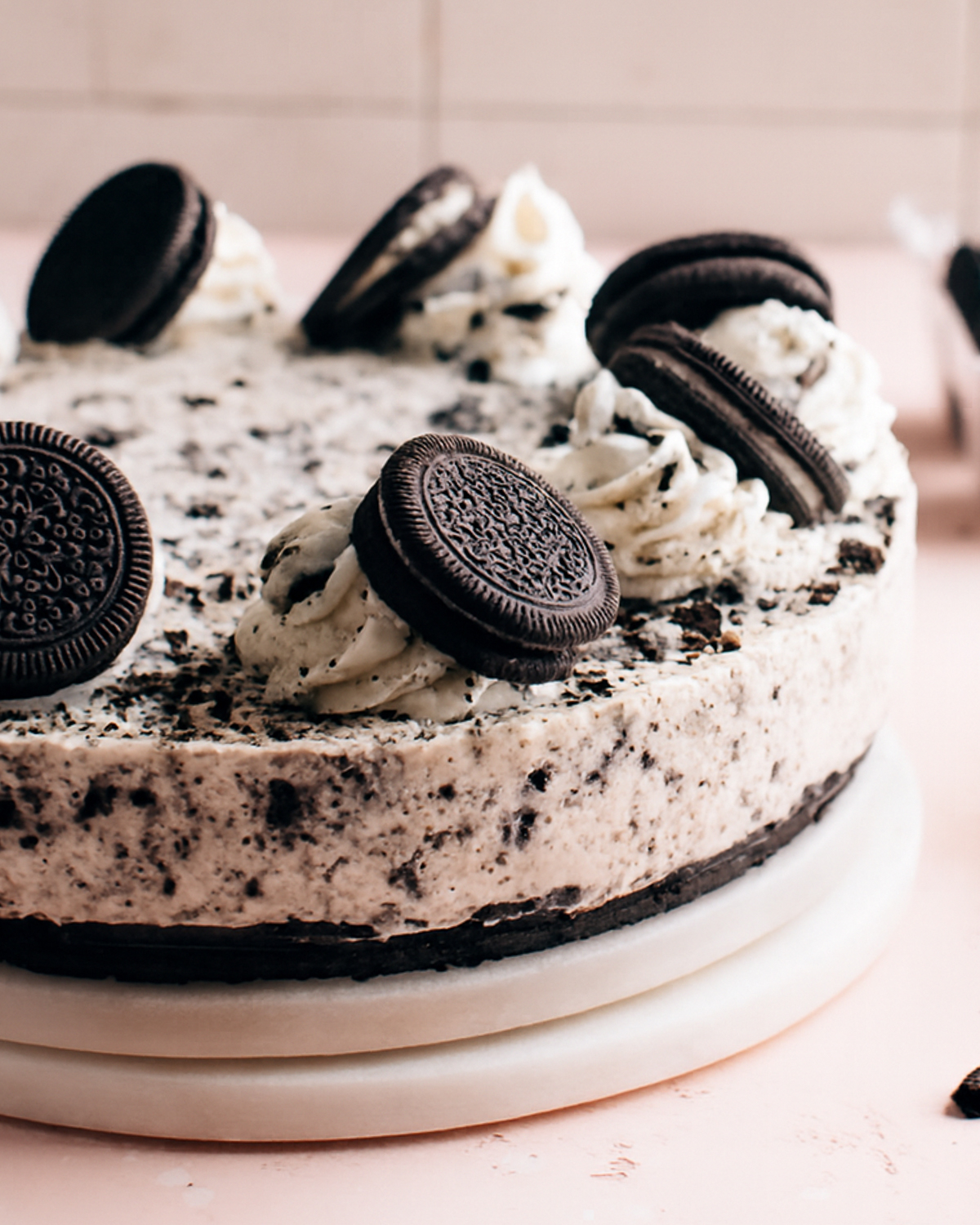 Oreo Cookie Cheesecake on a plate.