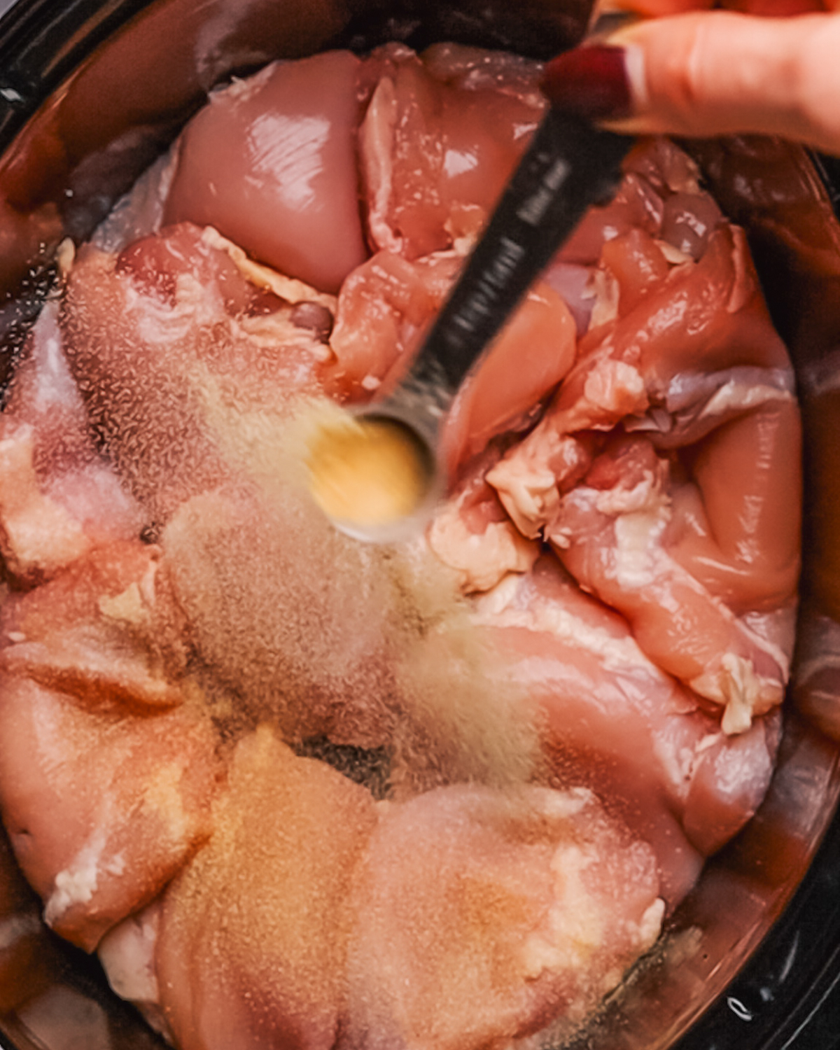 Steps of making Crockpot Chicken Alfredo recipe.